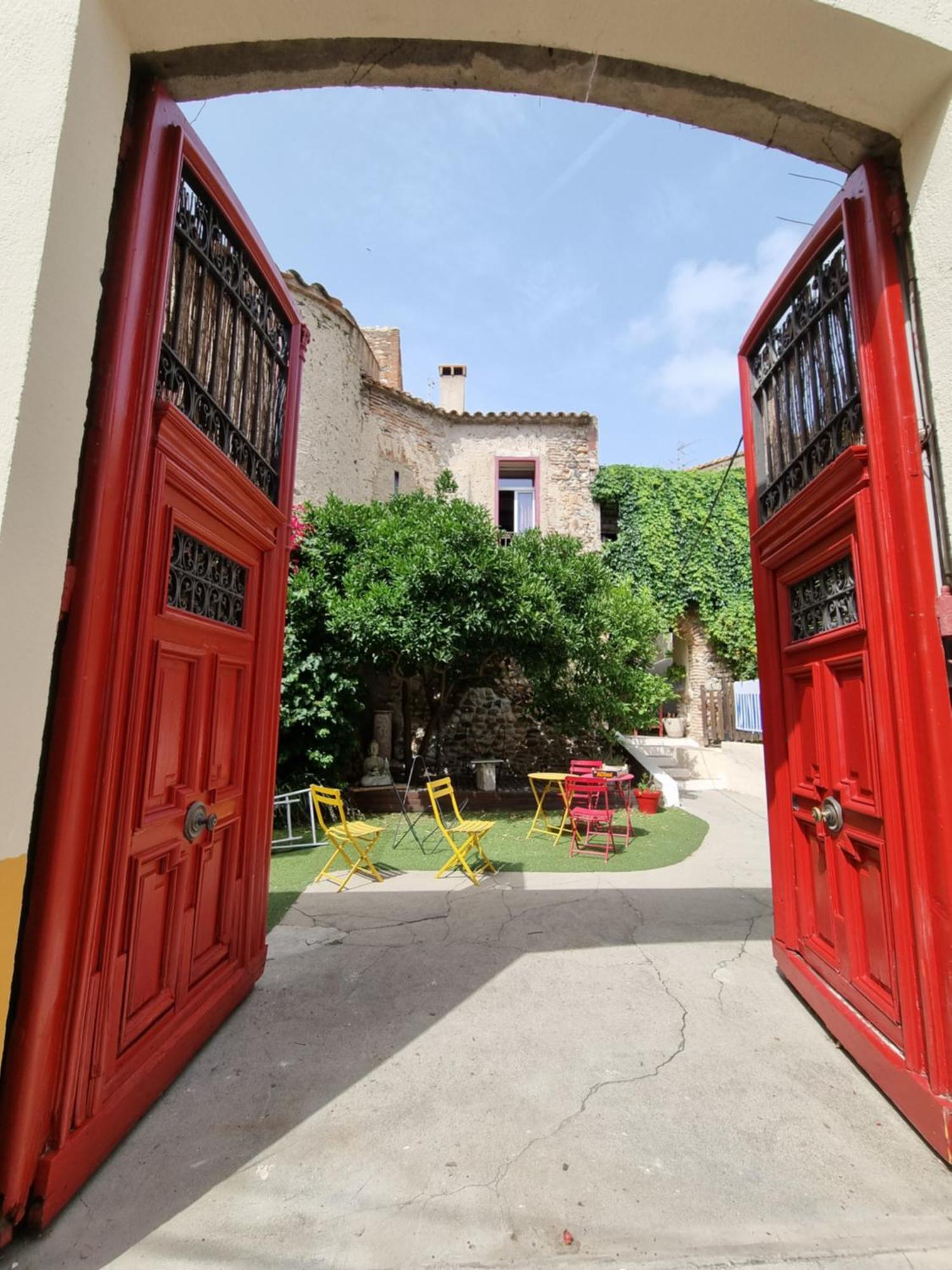 Bed and Breakfast La Tour Du Terroir Rivesaltes Exterior foto